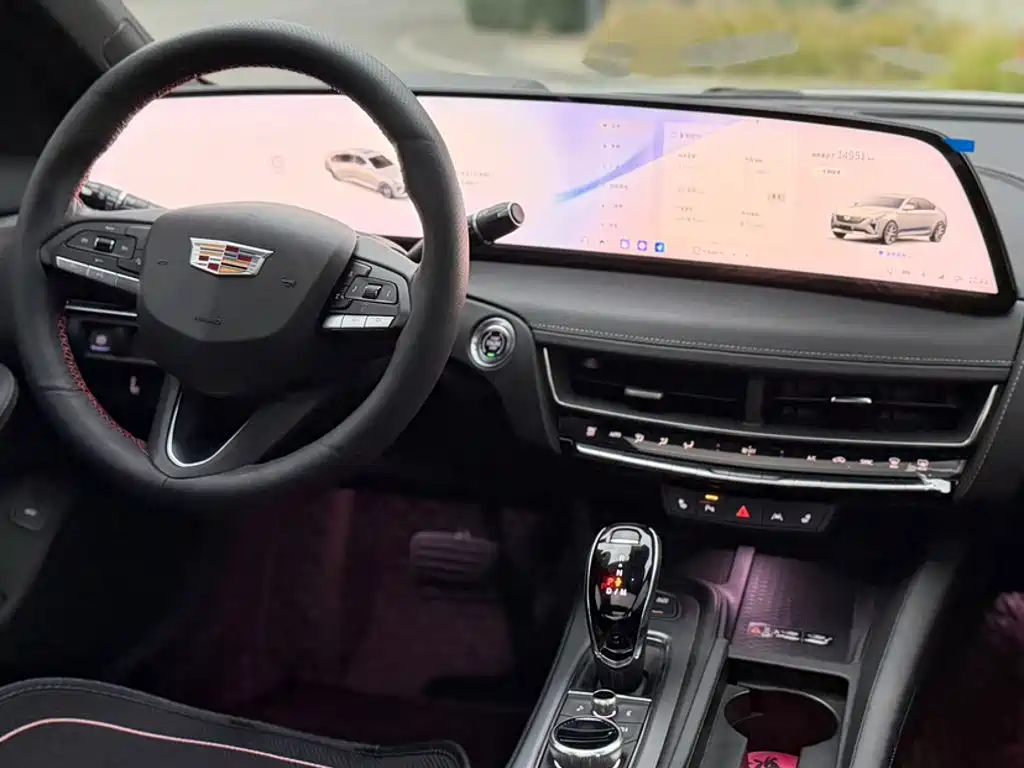 Cadillac CT5 2024 — фото 15