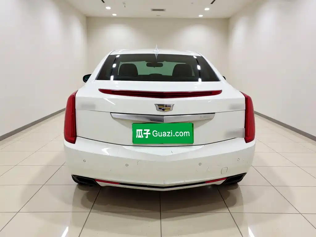 Cadillac XTS — миниатюра 5