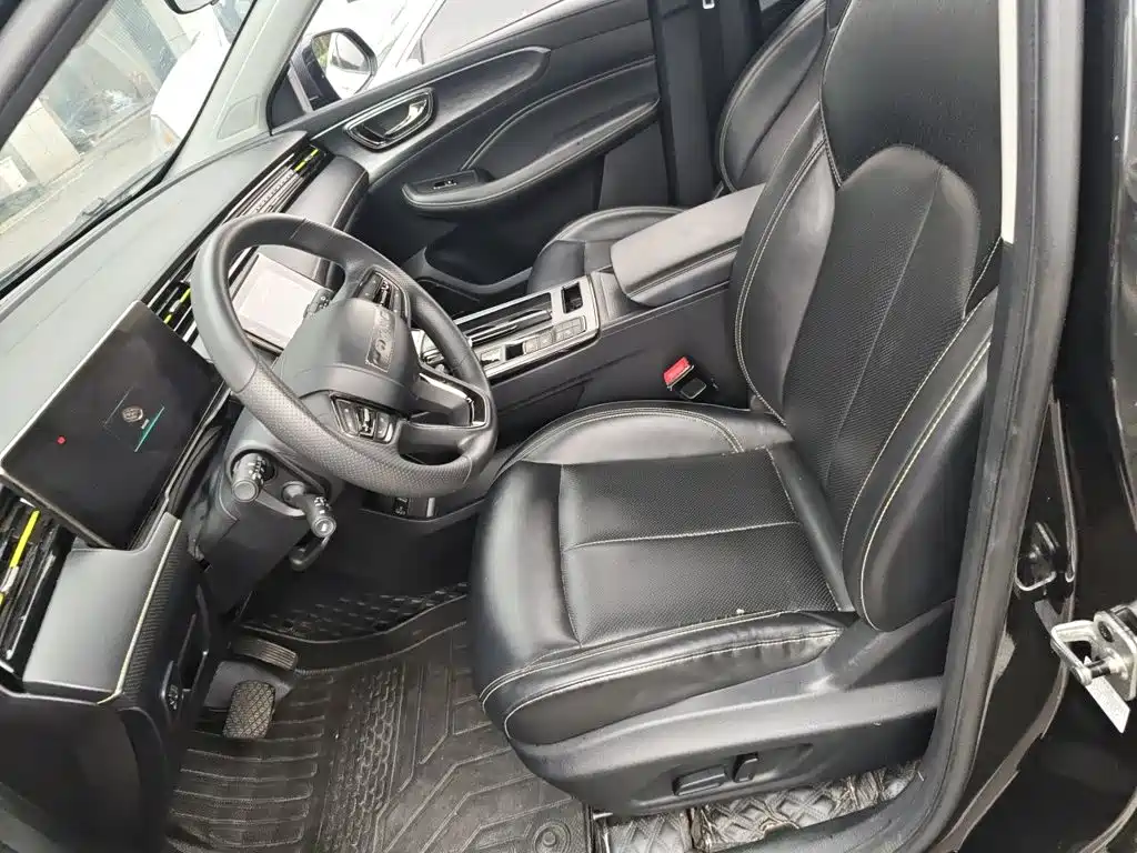 Roewe RX5 — миниатюра 11