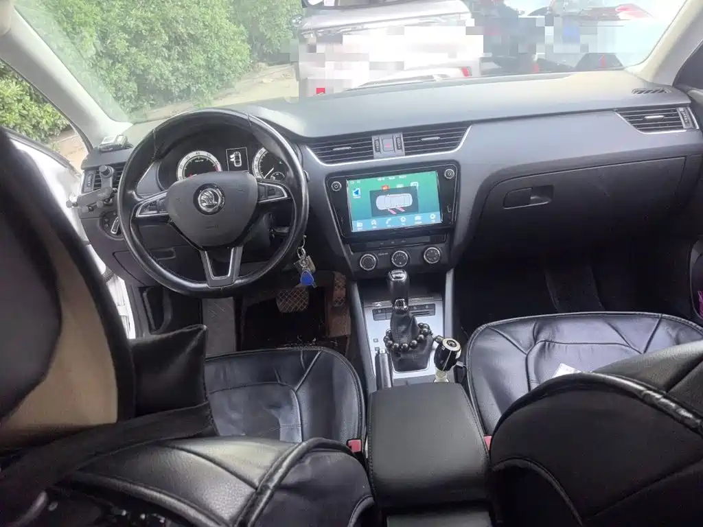 Skoda Octavia — миниатюра 10