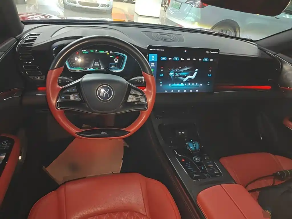 BYD Han — миниатюра 10