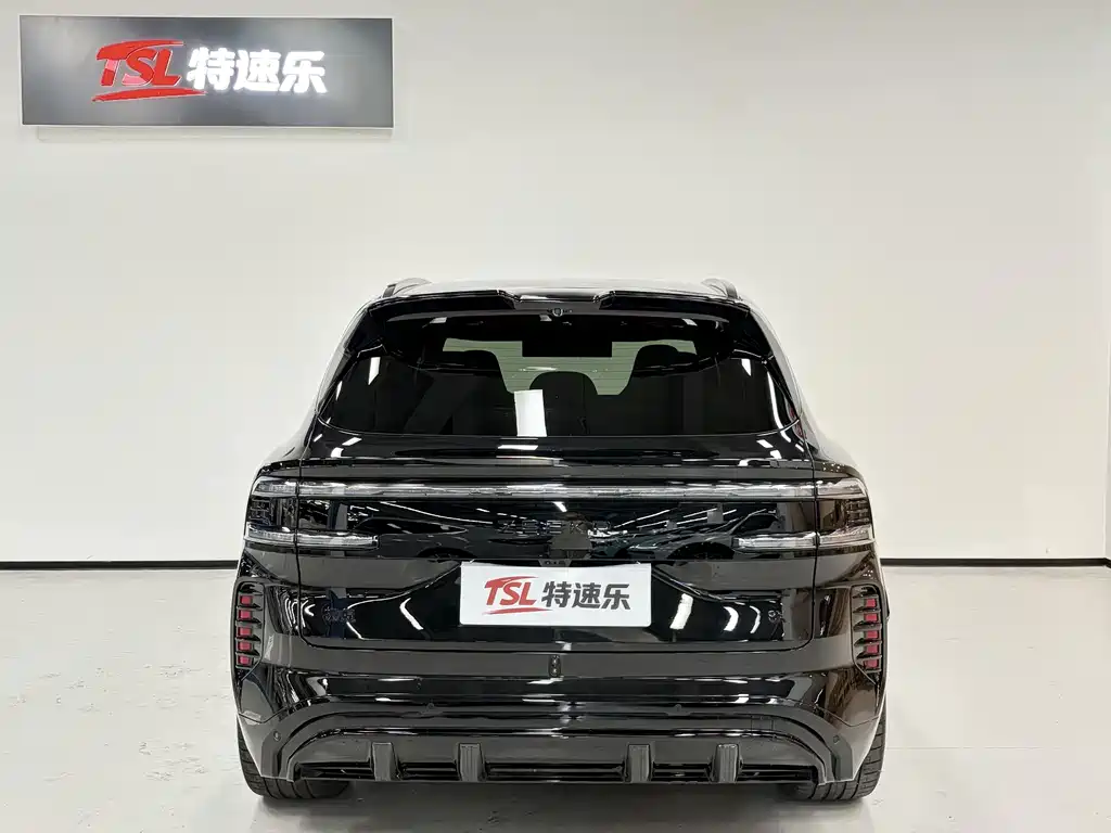 Zeekr 极氪8X — миниатюра 21