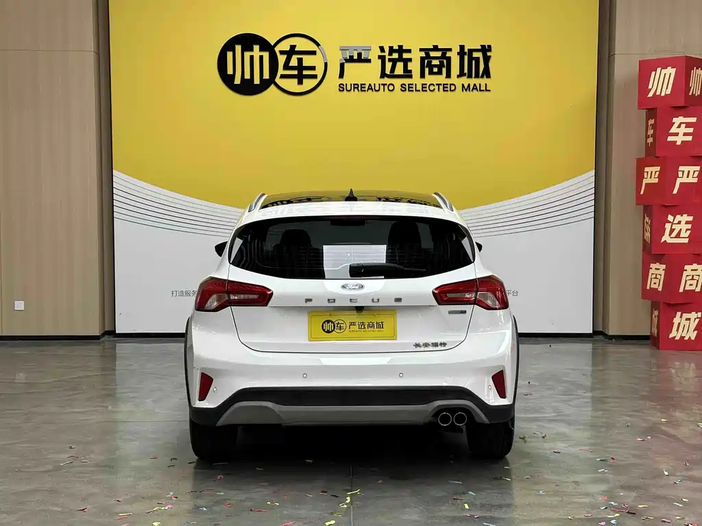Ford Focus Active — миниатюра 6