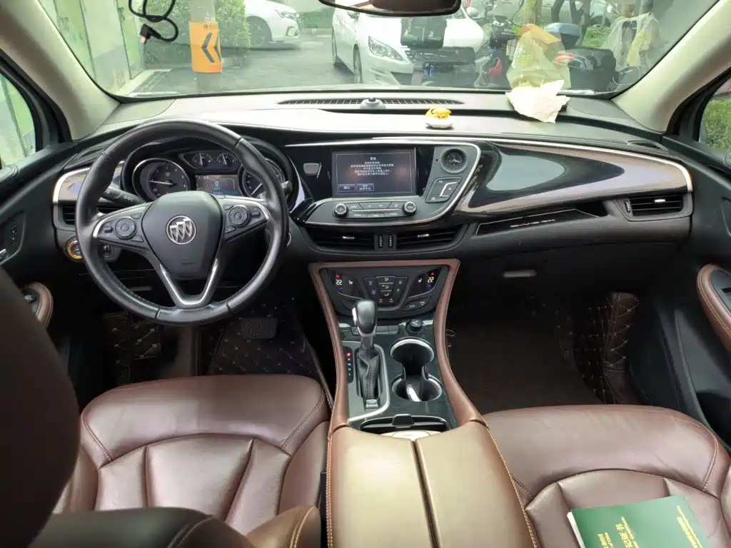 Buick Envision Plus — миниатюра 10