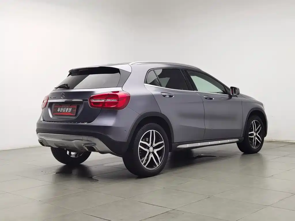 Mercedes-Benz GLA — миниатюра 2