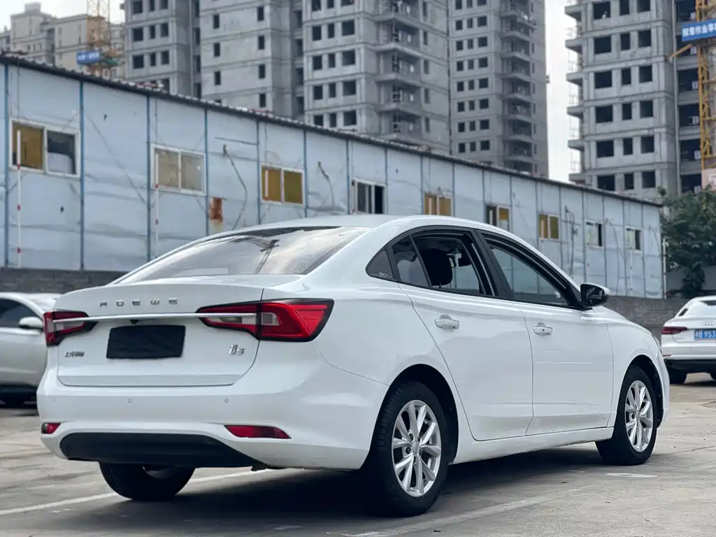 Roewe i5 — миниатюра 18