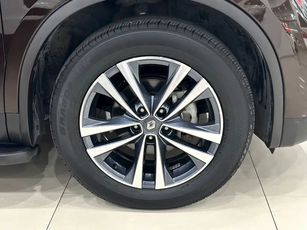 Renault Koleos — миниатюра 20