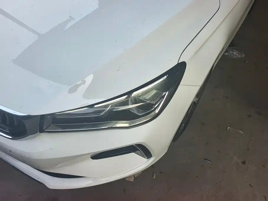 Geely Emgrand — миниатюра 5