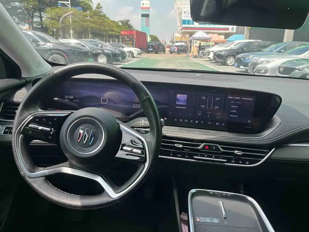 Buick LaCrosse — миниатюра 14