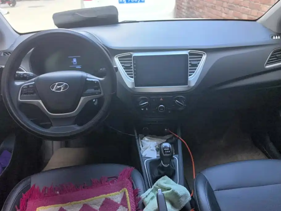 Hyundai Verna — миниатюра 12