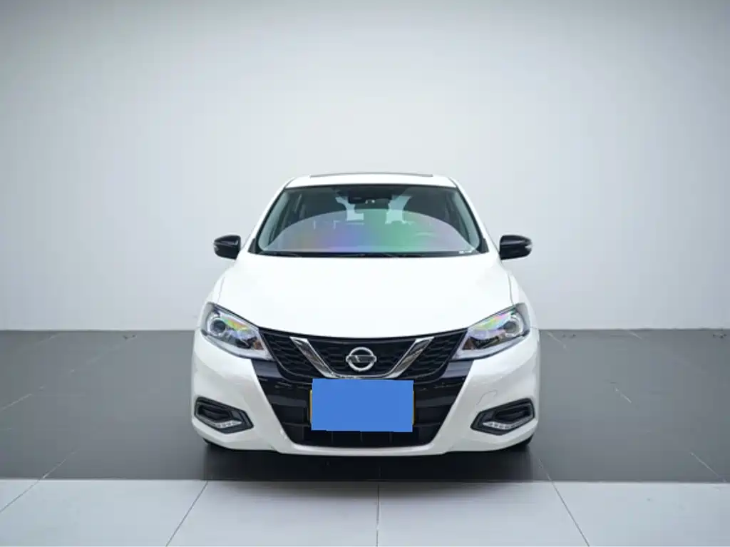 Nissan Tiida 2024
