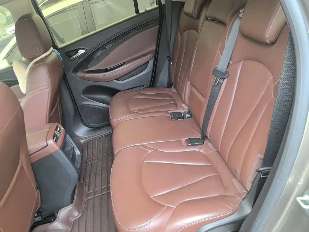 Buick Envision Plus — миниатюра 18