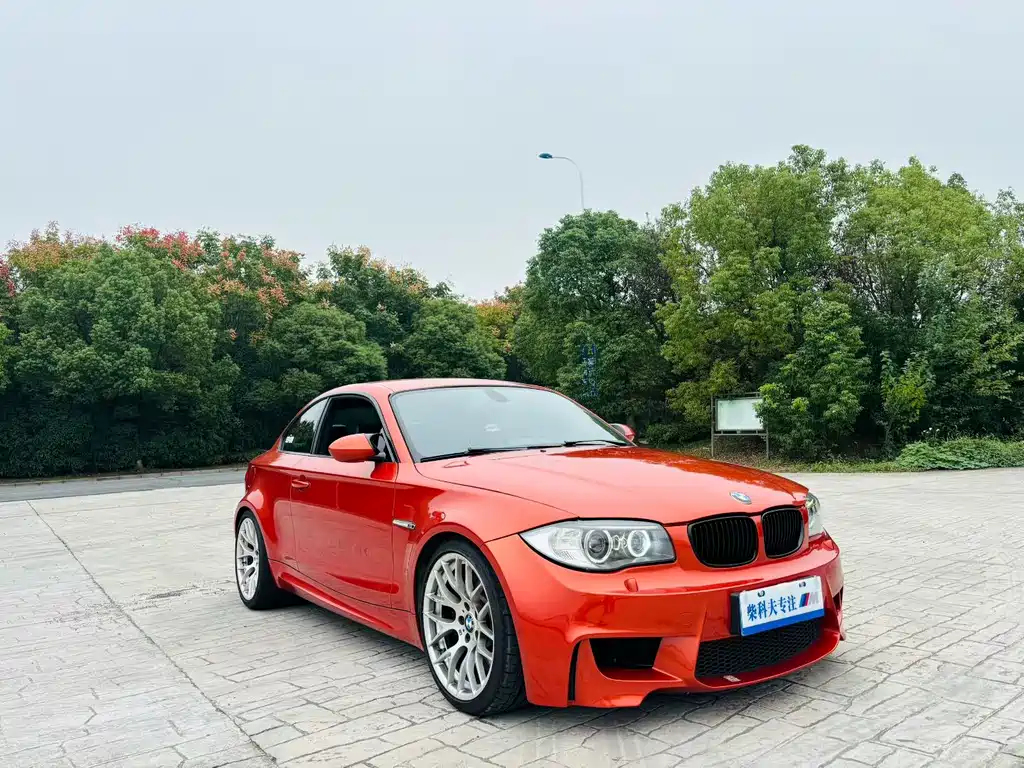 BMW 1 M 2011 1M Coupe