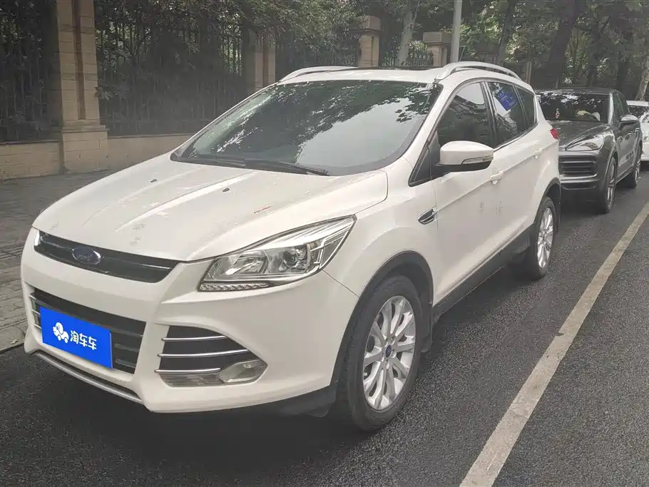 Купить Ford Kuga