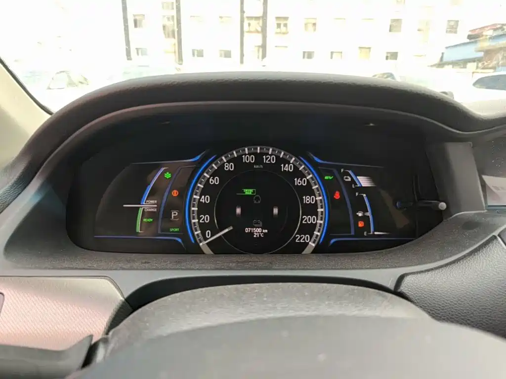 Honda Accord — миниатюра 16