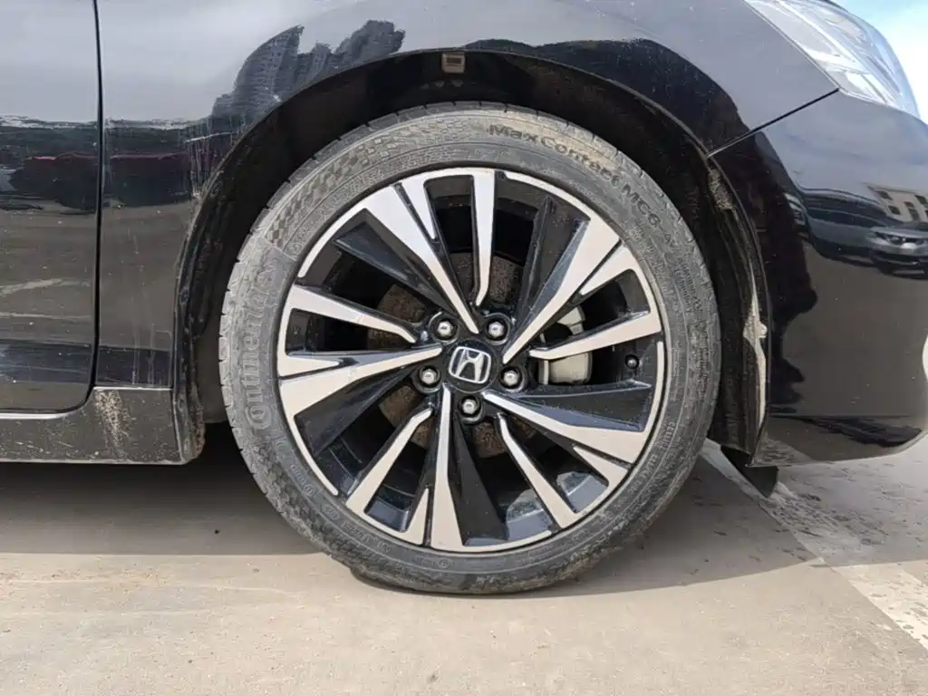 Honda Accord — миниатюра 12