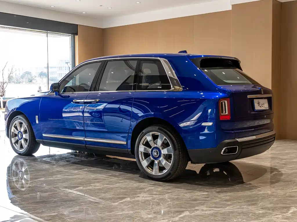 ROLLS-ROYCE CULLINAN