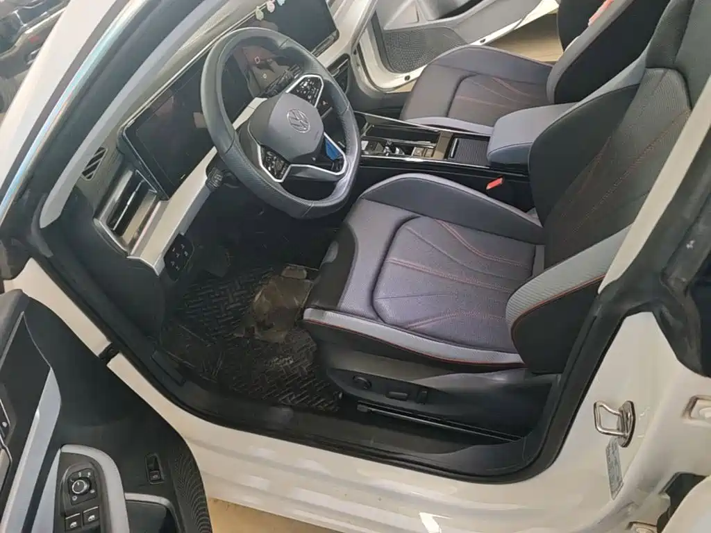 Volkswagen Lamando — миниатюра 19