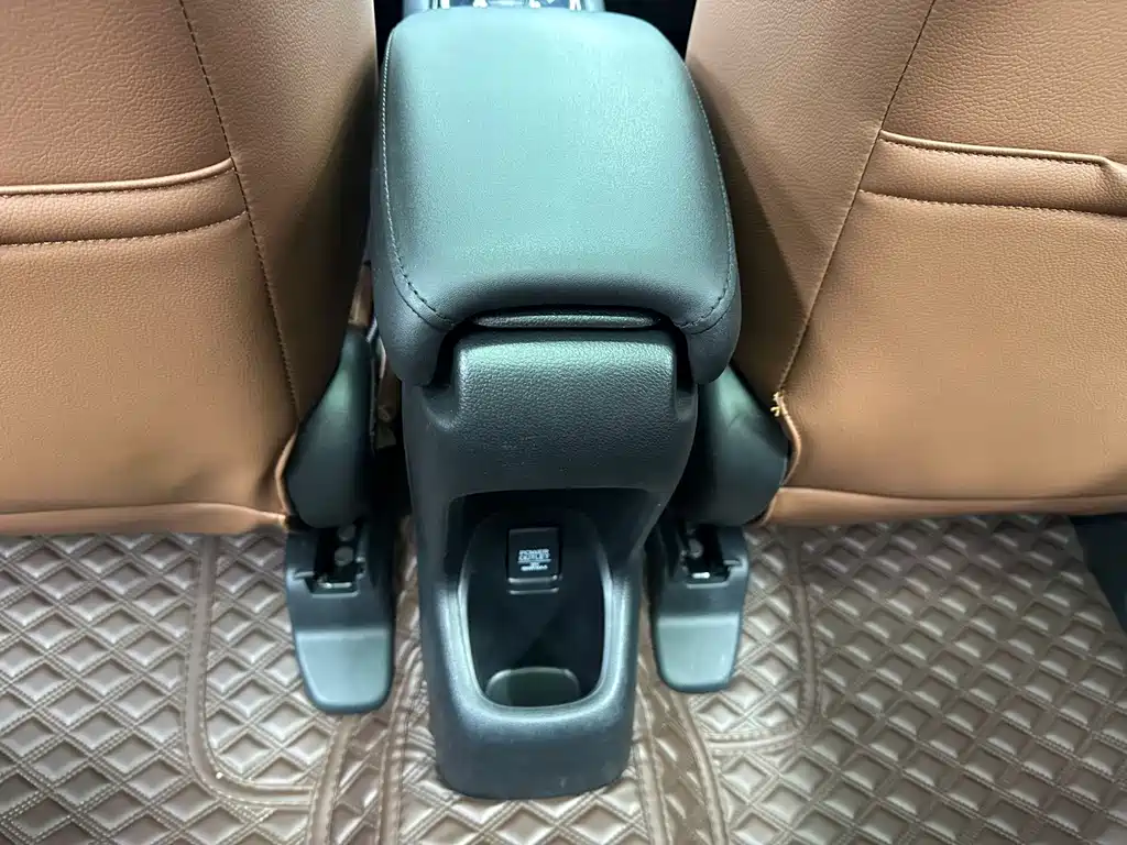 Honda Vezel — миниатюра 13
