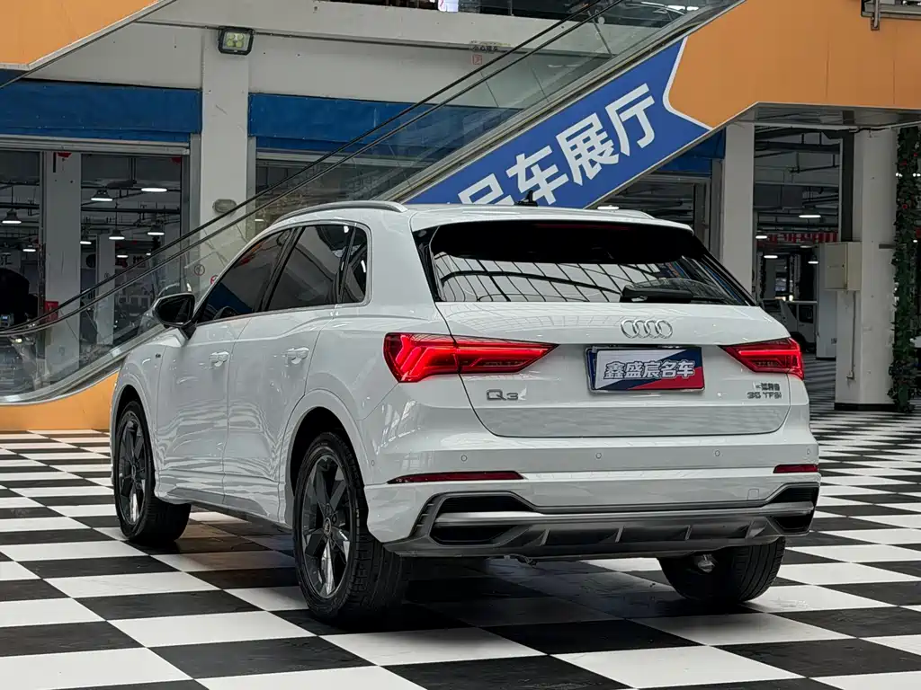 Audi Q3 — миниатюра 6