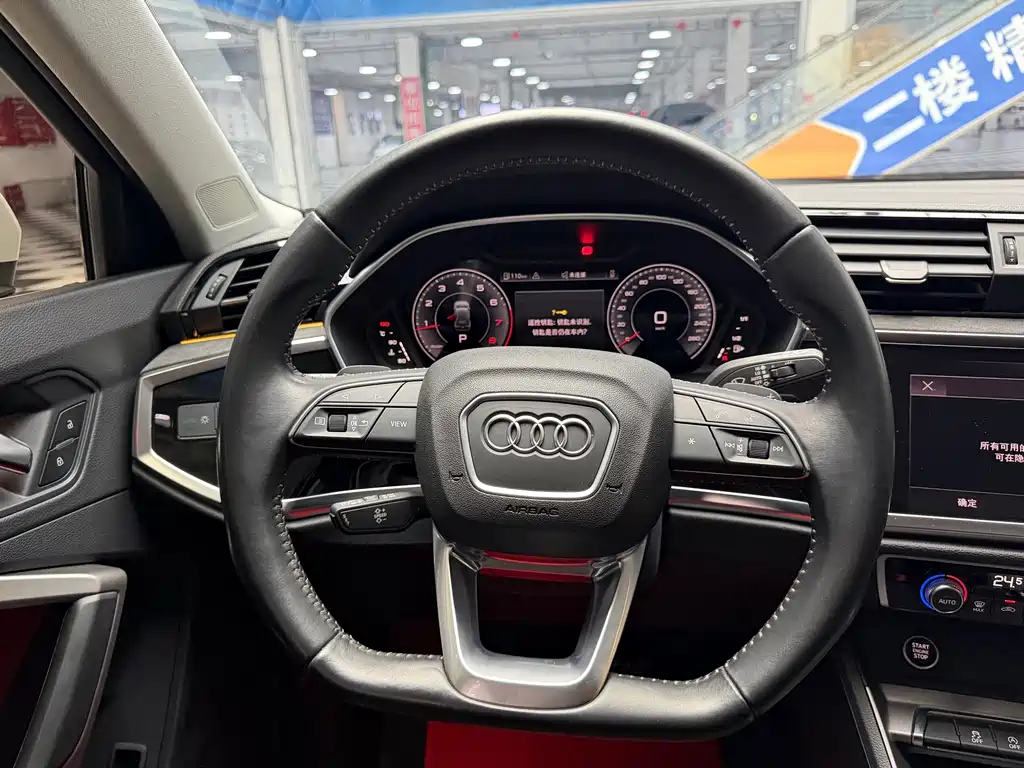 Audi Q3 — миниатюра 14