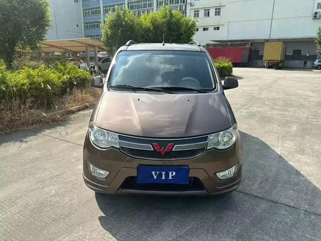Wuling Hongguang — миниатюра 2