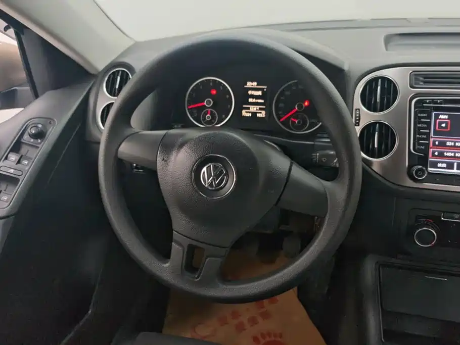 Volkswagen Tiguan — миниатюра 15