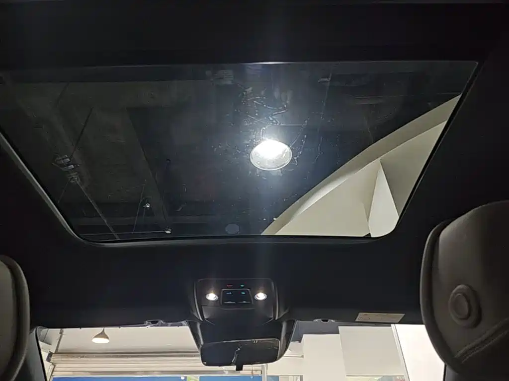 BYD Han — миниатюра 18