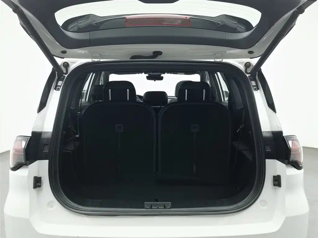 GEELY AUTOMOBILE HAOYUE L