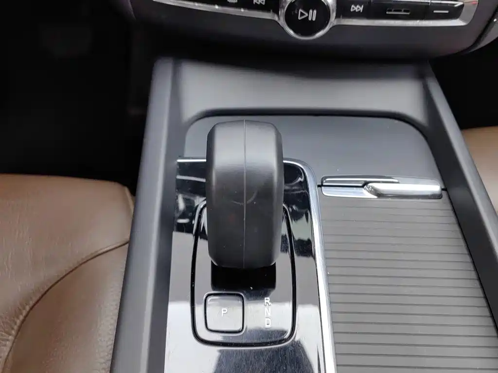 Volvo XC60 — миниатюра 13