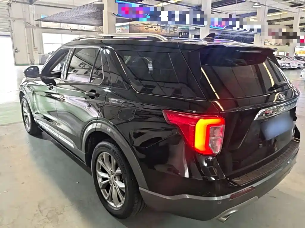 Ford Explorer — миниатюра 5