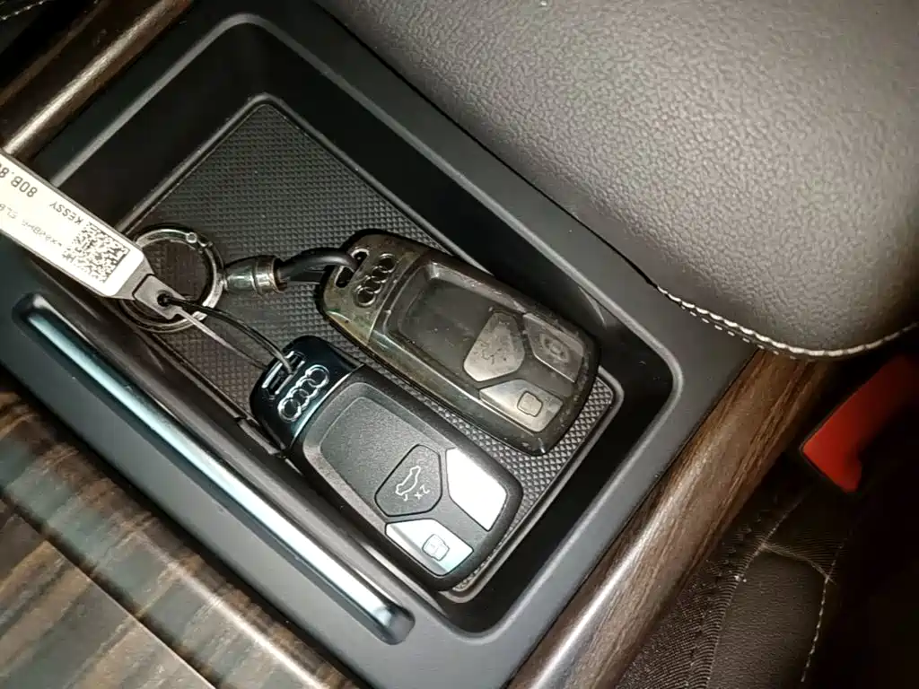 Audi Q5L — миниатюра 9
