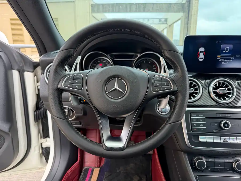 Mercedes-Benz CLA (Import) — миниатюра 8