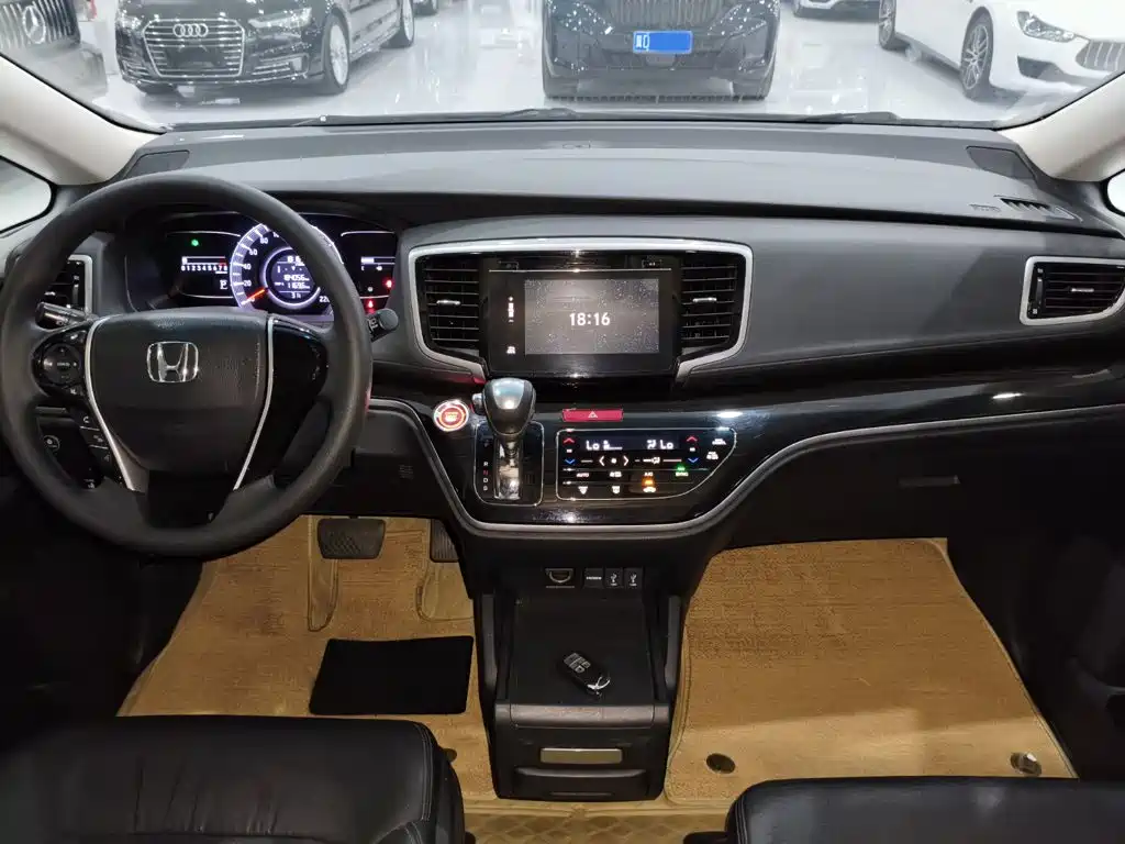 Honda Odyssey — миниатюра 12
