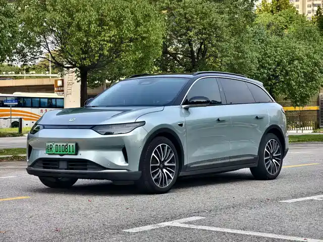 Leapmotor C11