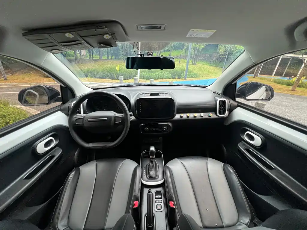 Roewe Clever 2022 311km
