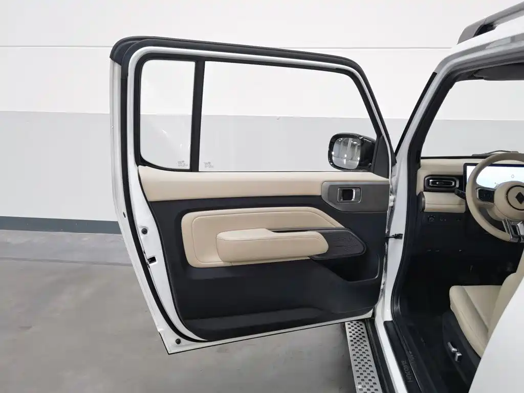 Baojun Yueye — миниатюра 8