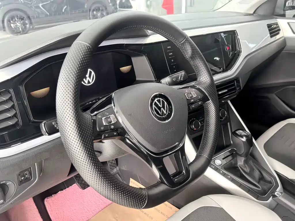 Volkswagen Polo — миниатюра 9