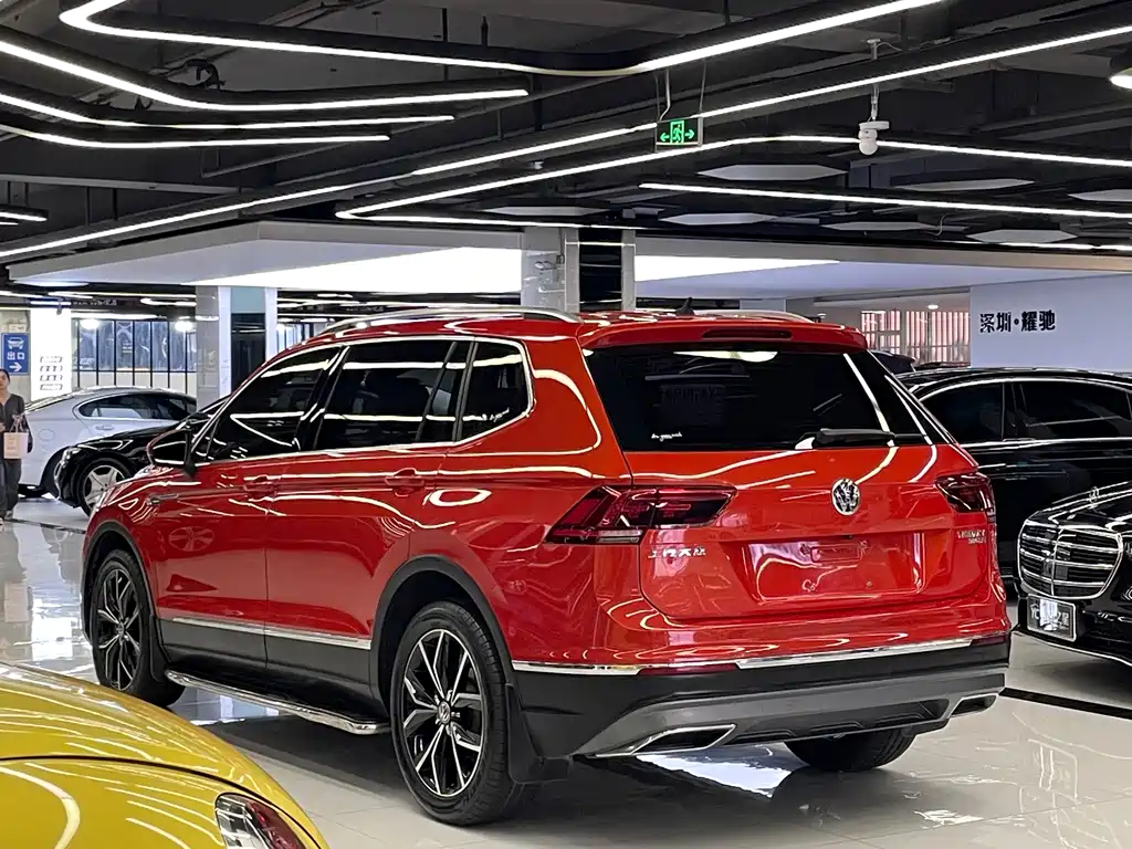 Volkswagen Tiguan L — миниатюра 5