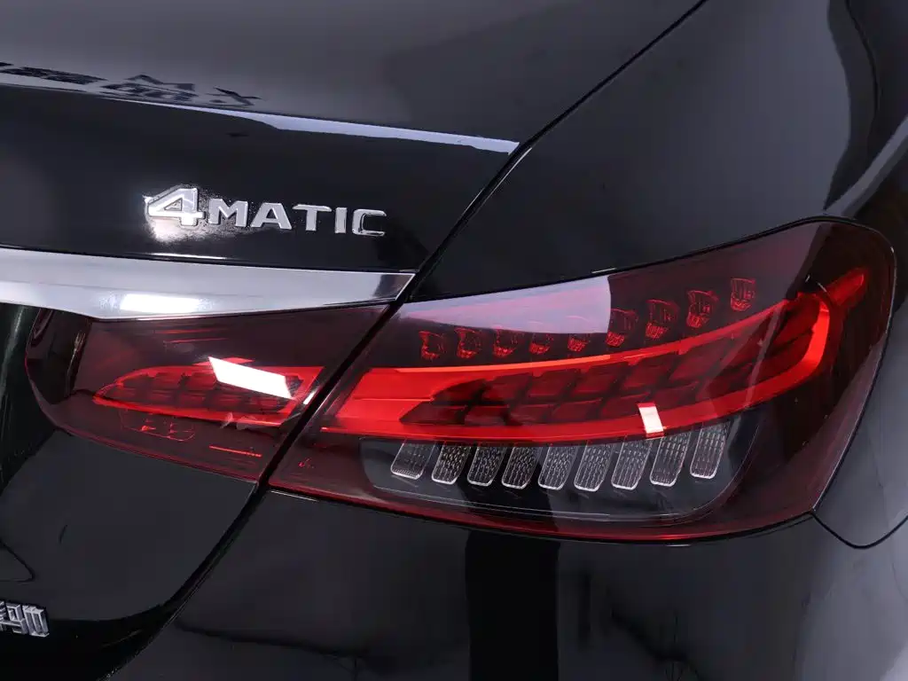 Mercedes-Benz E-Class E 2022 E 300 L Fashion