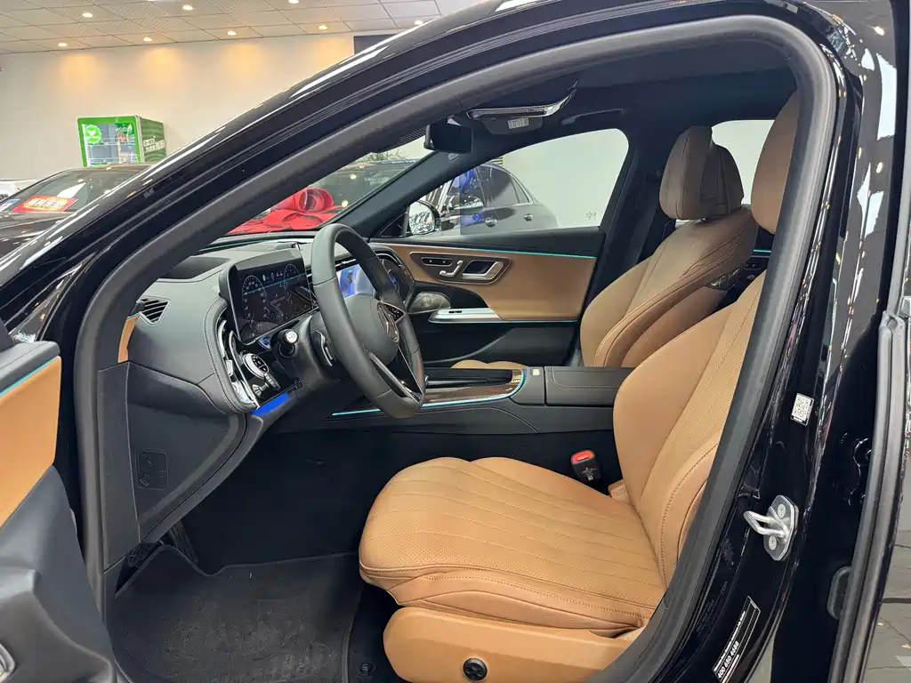 Mercedes-Benz E-Class E 2024 E 300 L Luxury