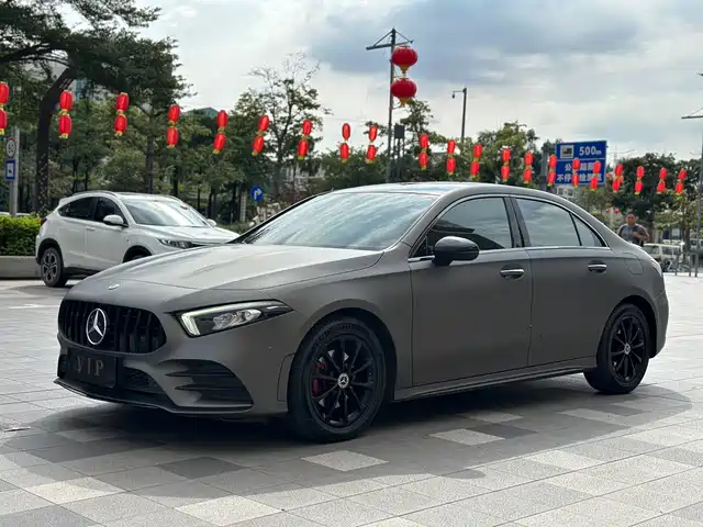 MERCEDES-BENZ A CLASS 2021