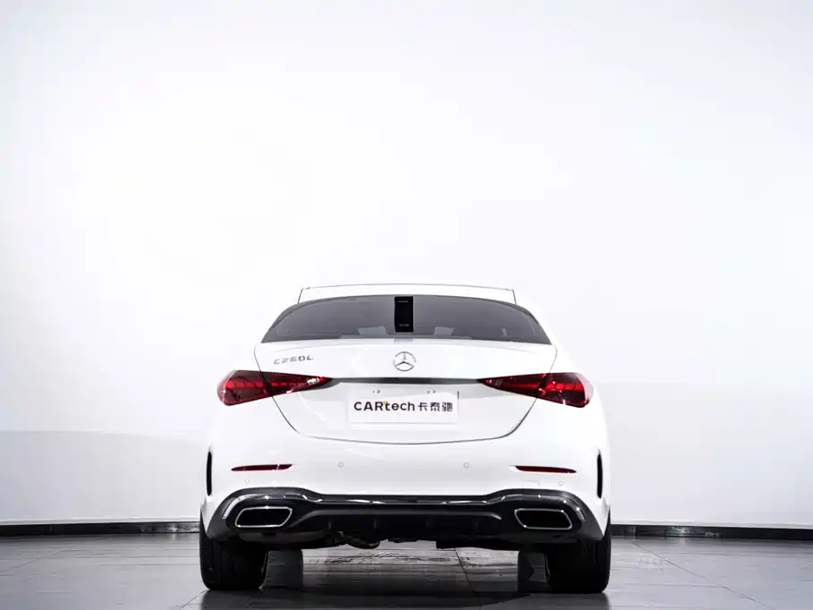 Mercedes-Benz C-Class — миниатюра 7