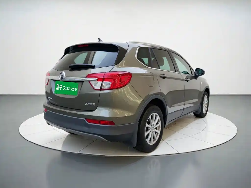 Buick Envision Plus — миниатюра 6