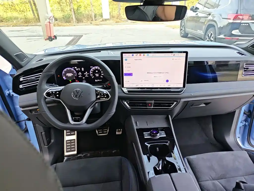 Volkswagen Tiguan L — миниатюра 10