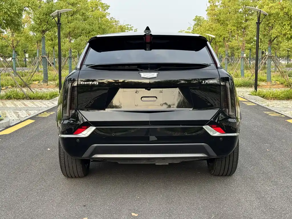 Cadillac IQ
