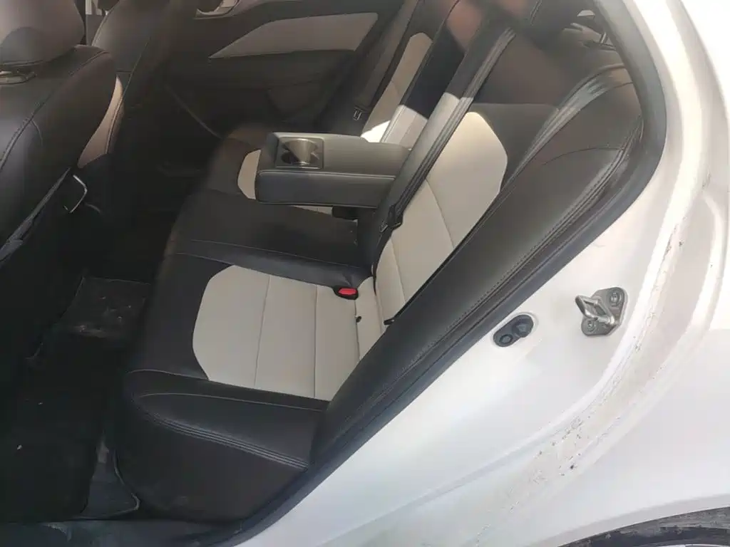 Geely Vision — миниатюра 17