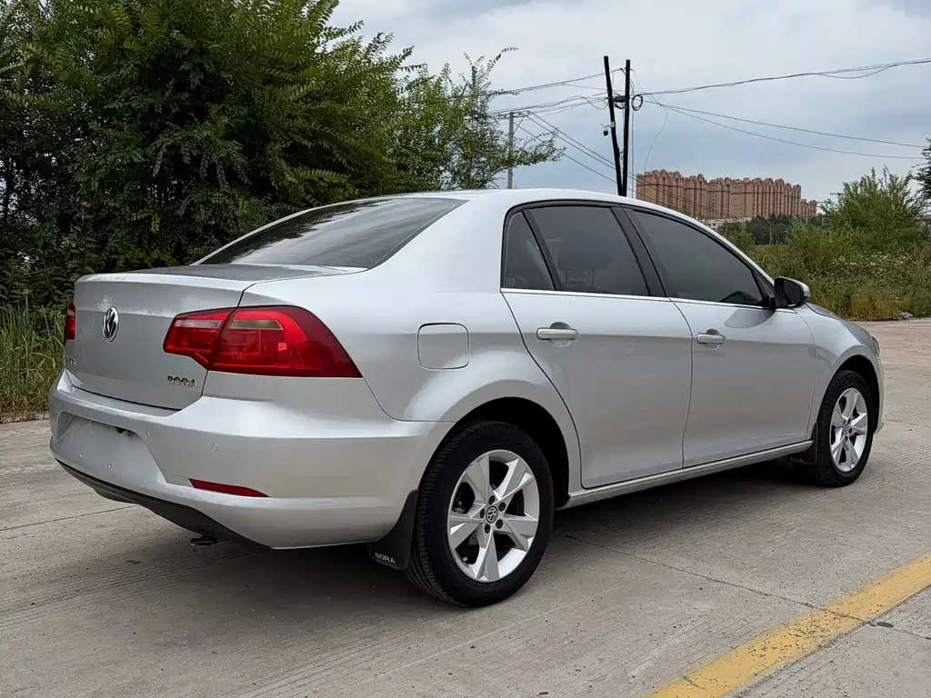 Volkswagen Bora — миниатюра 7