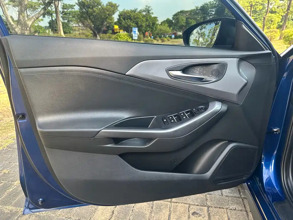 Hyundai Fista — миниатюра 13
