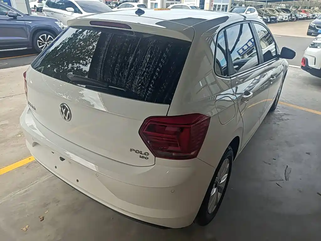 Volkswagen Polo — миниатюра 7